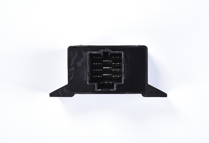 開關(guān)保護(hù)器